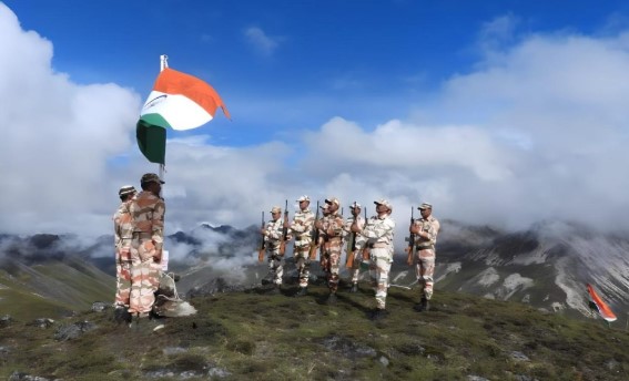 'LG Sinha greets ITBP personnel on 65th Raising Day, hails their unmatched courage'