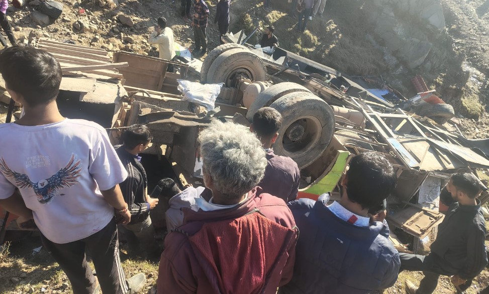 '2 Killed, 10 injured As Bus Overturns, Rolls Into Gorge In J&K's Udhampur'