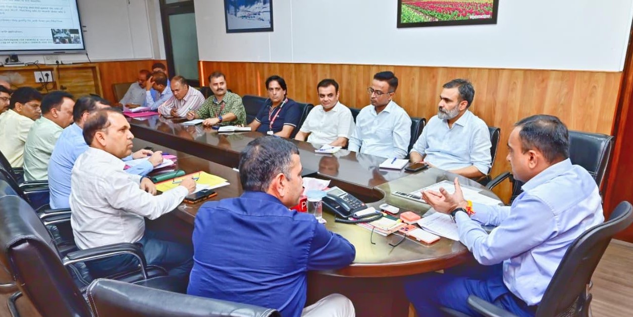 'Div Com Jammu reviews action plan for innovative farmer-centric use of AgriStack data'